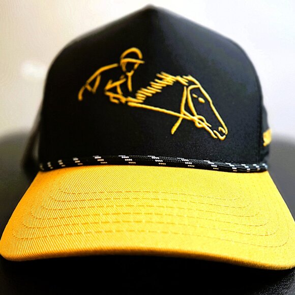 Horse Racing Themed Black & Yellow 5 Panel Pukka Rope Hat NWT - Picture 1 of 6